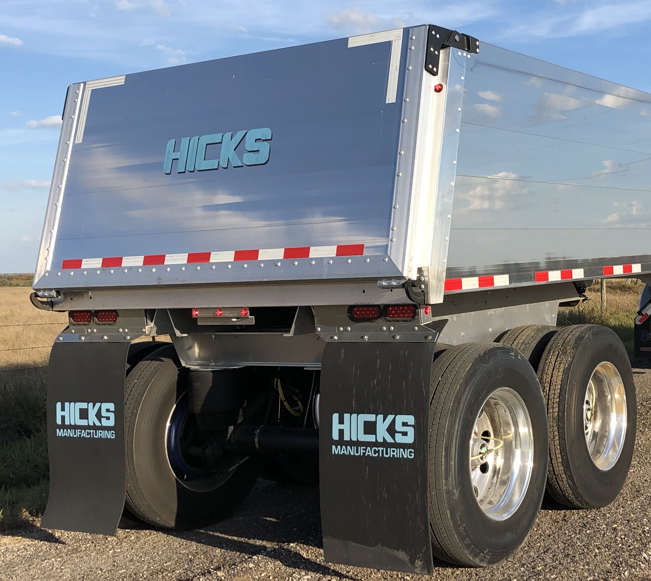 Hicks aluminum end dump trailer no-welds, no warping, no cracks
