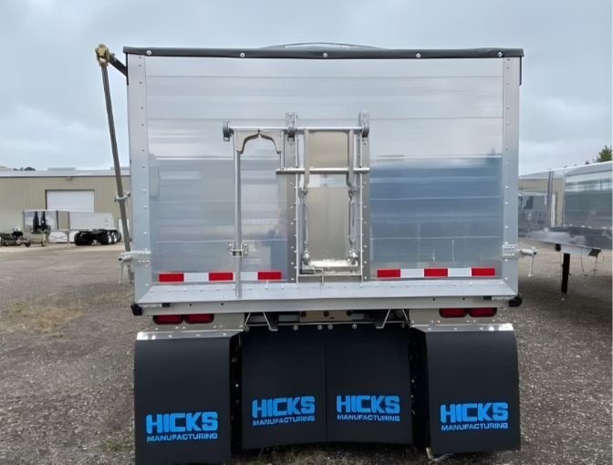 Hicks FL3847-3 rear gate